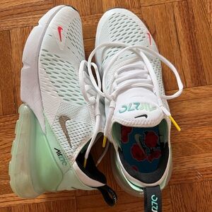 Nike Air Max 270